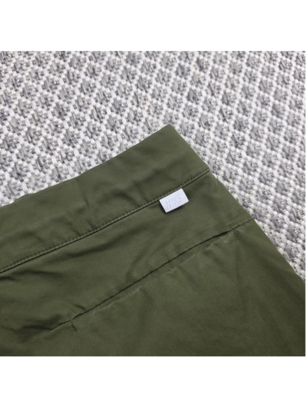 Nike Sportswear Men’s 34 Olive Green Drawstring Zip Pocket Utility Pants
